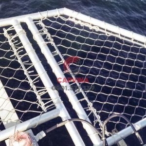 Helipad safety net