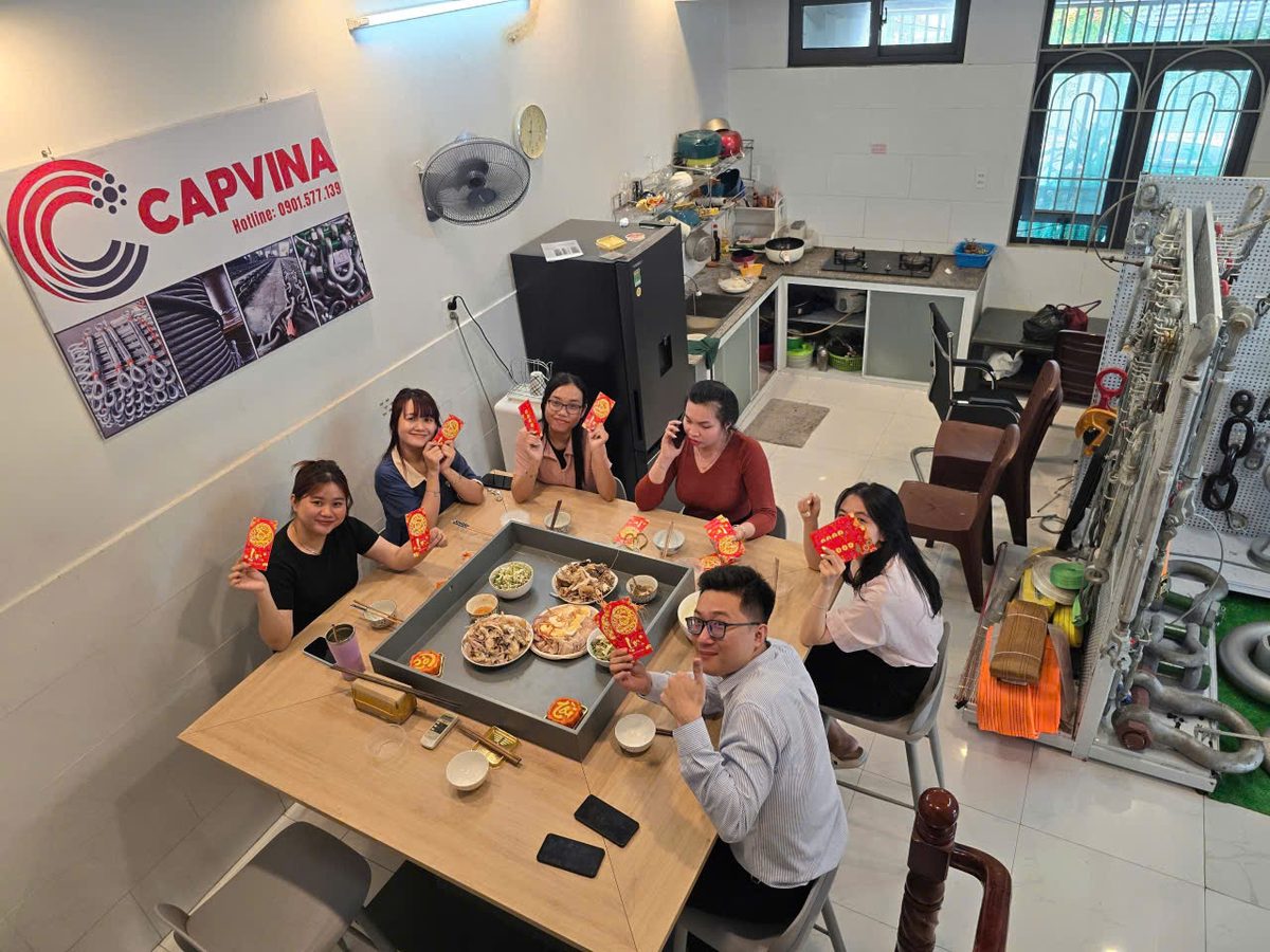 CAPVINA team celebrating the New Year