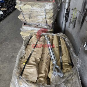 Hot-dip galvanized turnbuckles packed on steel pallets